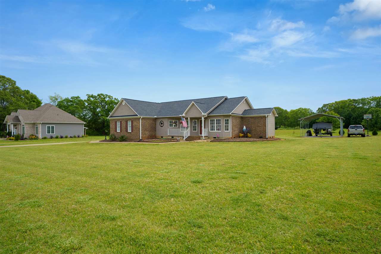 1561 Settle Road Inman, SC 29349 - Photo 4 of 27