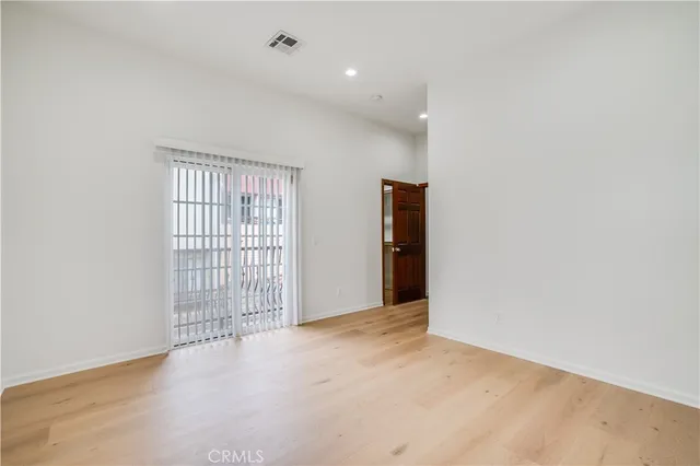 $4,500 | 524 West Elk Avenue, Glendale, CA 91204