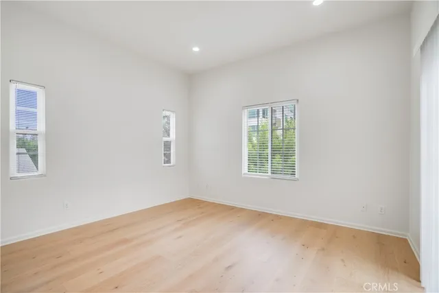 $4,500 | 524 West Elk Avenue, Glendale, CA 91204