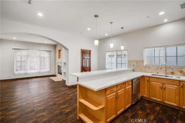 $4,500 | 524 West Elk Avenue, Glendale, CA 91204