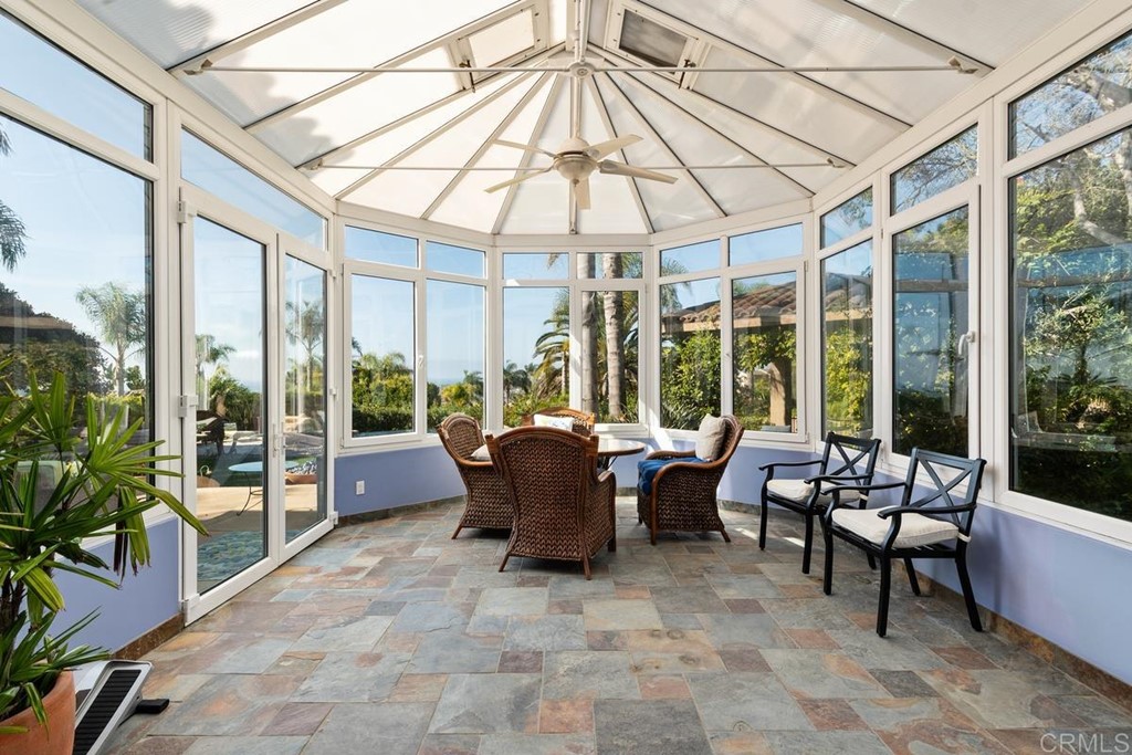 1620 Bella Vista Drive Encinitas, CA 92024 - Photo 11 of 35 a patio with patio area