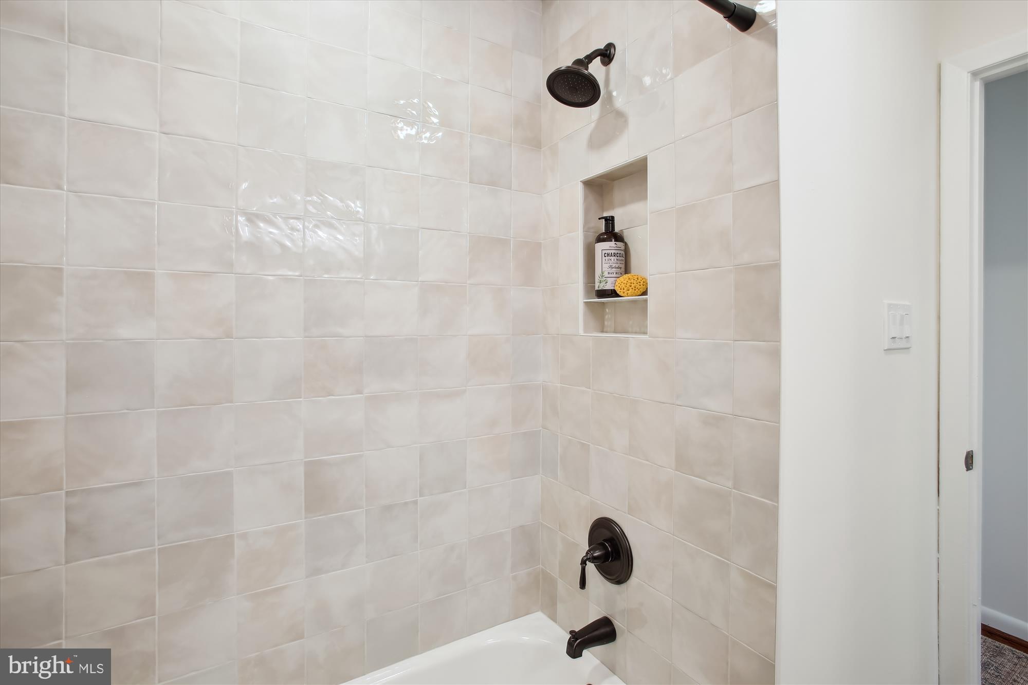 8617 Bradgate Road Alexandria, VA 22308 - Photo 35 of 54 Bath