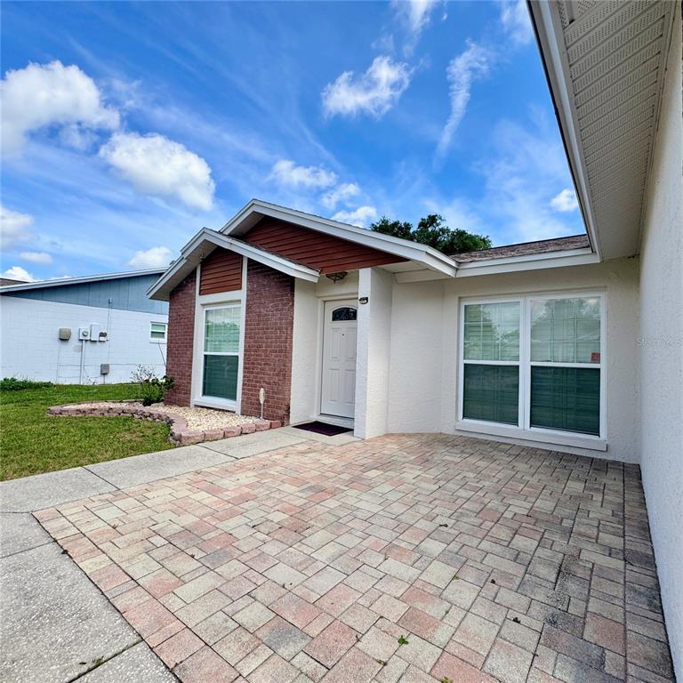 726 Stillview Circle Brandon, FL 33510 - Photo 5 of 44