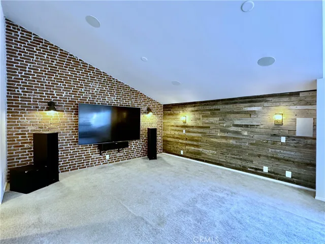 $848,000 | 23163 Mulholland Drive, Woodland Hills, CA 91364