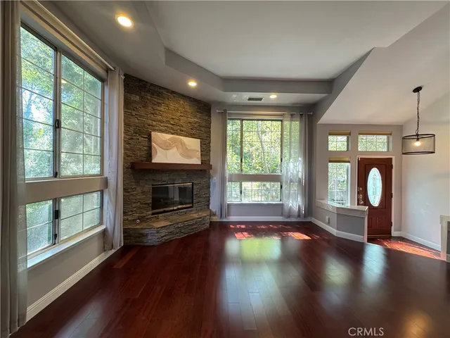 $848,000 | 23163 Mulholland Drive, Woodland Hills, CA 91364