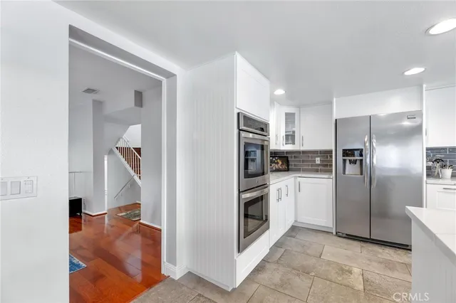 $848,000 | 23163 Mulholland Drive, Woodland Hills, CA 91364