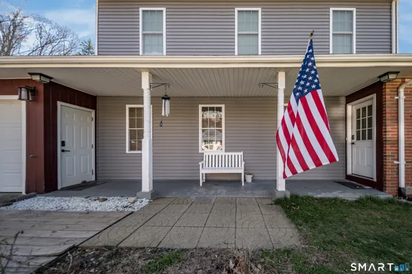 $459,000 | 27 Trading Cove Drive, Norwich, CT 06360