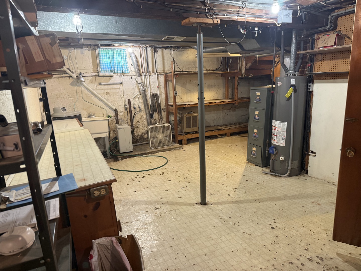 503 East Main Street Morrison, IL 61270 - Photo 27 of 42 a view of a storage room