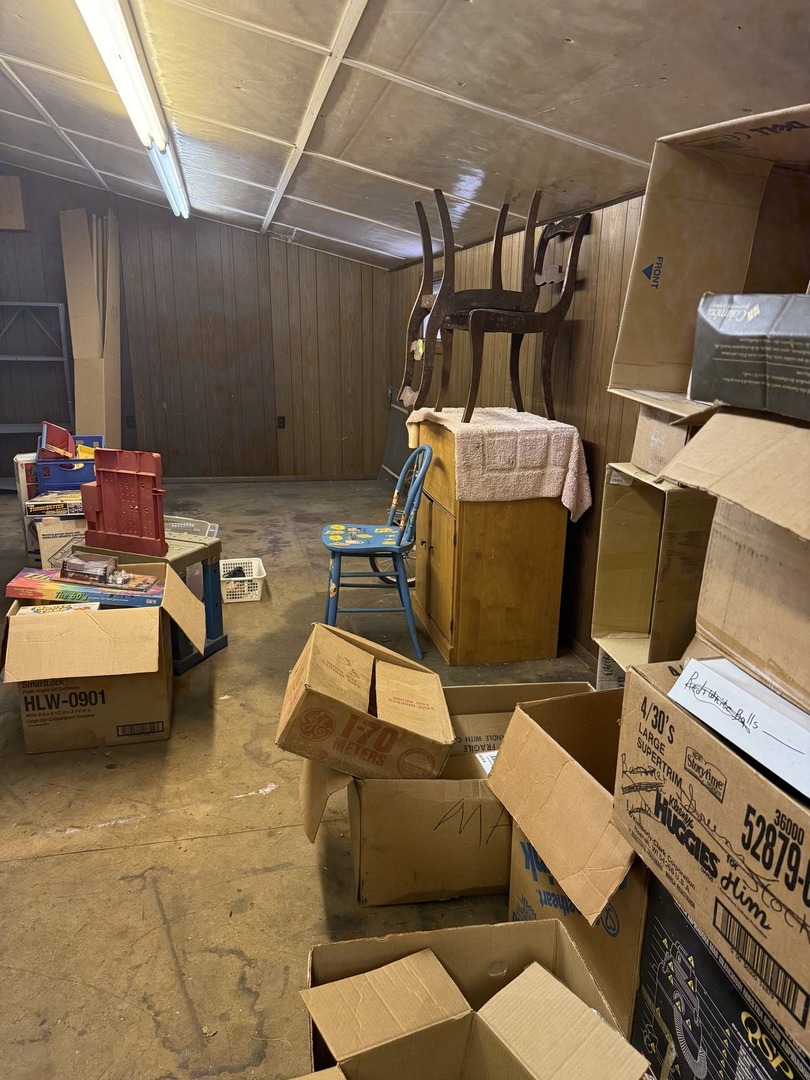 503 East Main Street Morrison, IL 61270 - Photo 33 of 42 a living room with furniture and a wooden floor