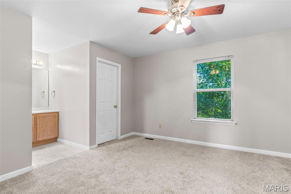 200 Romaine Spring View Fenton, MO 63026 - Photo 33 of 75