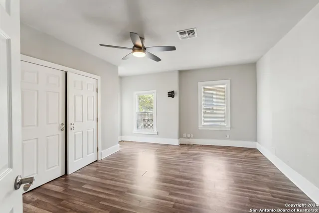 $1,800 | 1031 Schley Avenue, San Antonio, TX 78210