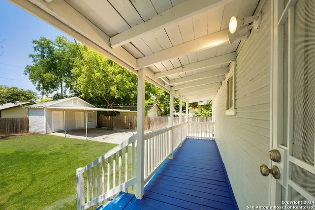 $1,800 | 1031 Schley Avenue, San Antonio, TX 78210