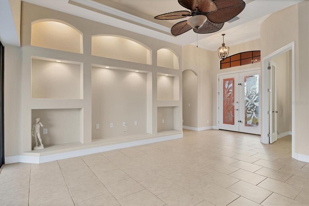 9244 Hialeah Terrace Port Charlotte, FL 33981 - Photo 4 of 64