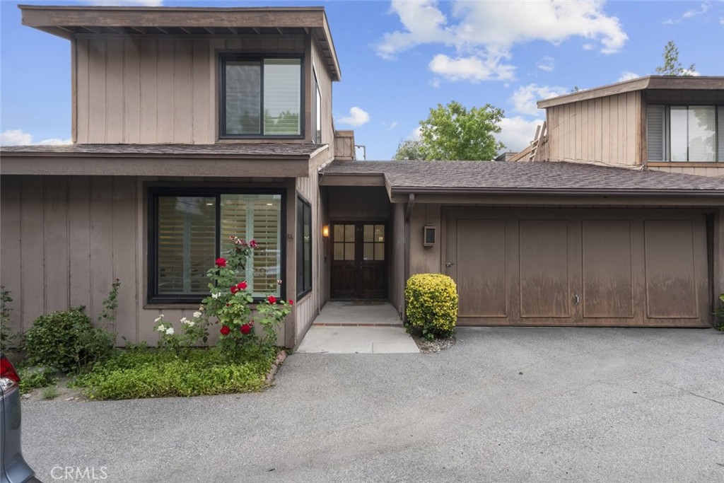 44 Northwoods Lane Glendale, CA 91214 - Photo 1 of 1 a front view of a house