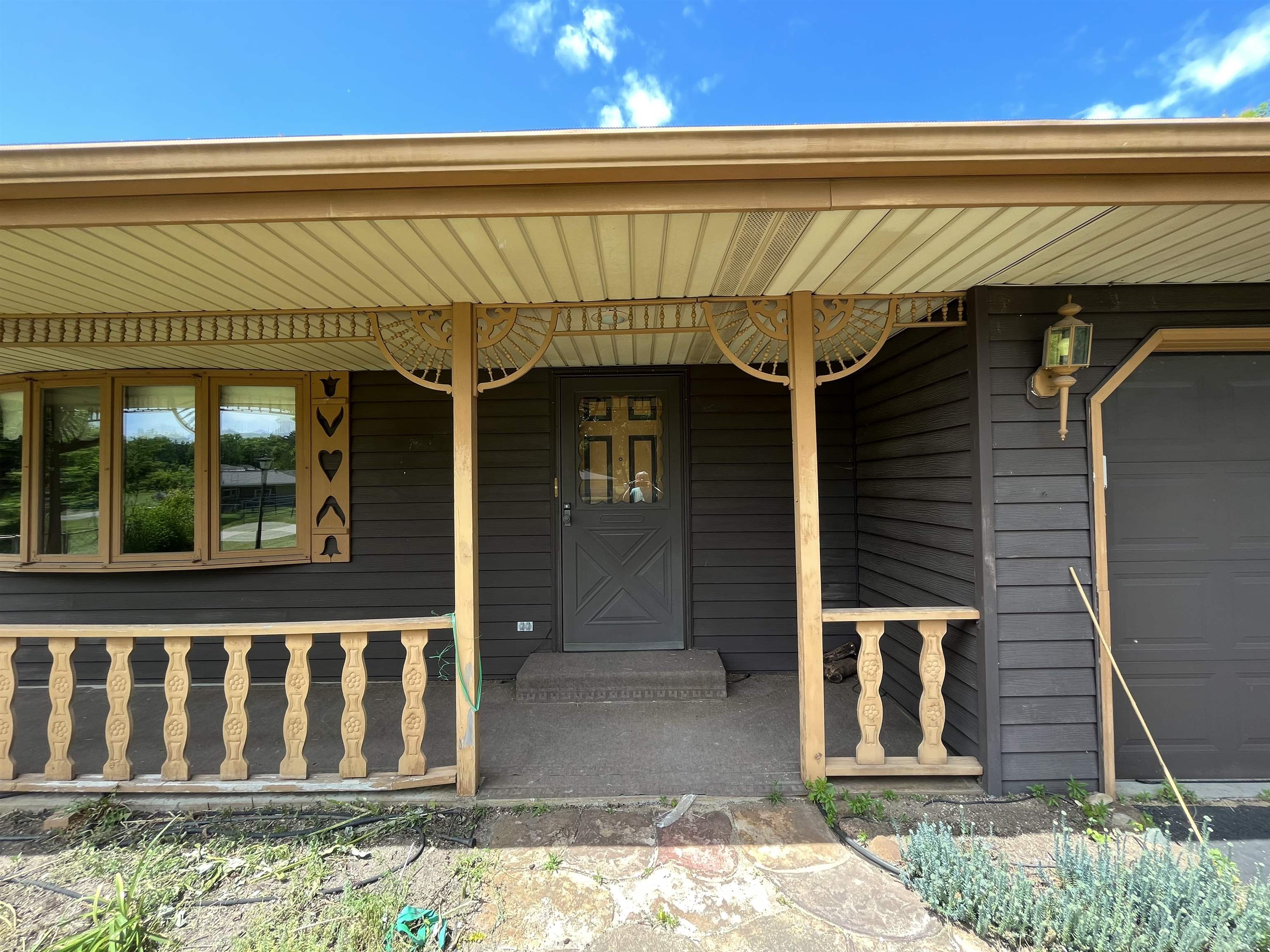 6816 Stardust Trail Roscoe, IL 61073 - Photo 3 of 21 a front view of a building