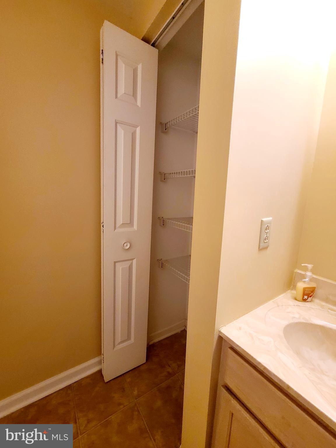 130 Brandon Road Norristown, PA 19403 - Photo 13 of 31 Bath 1