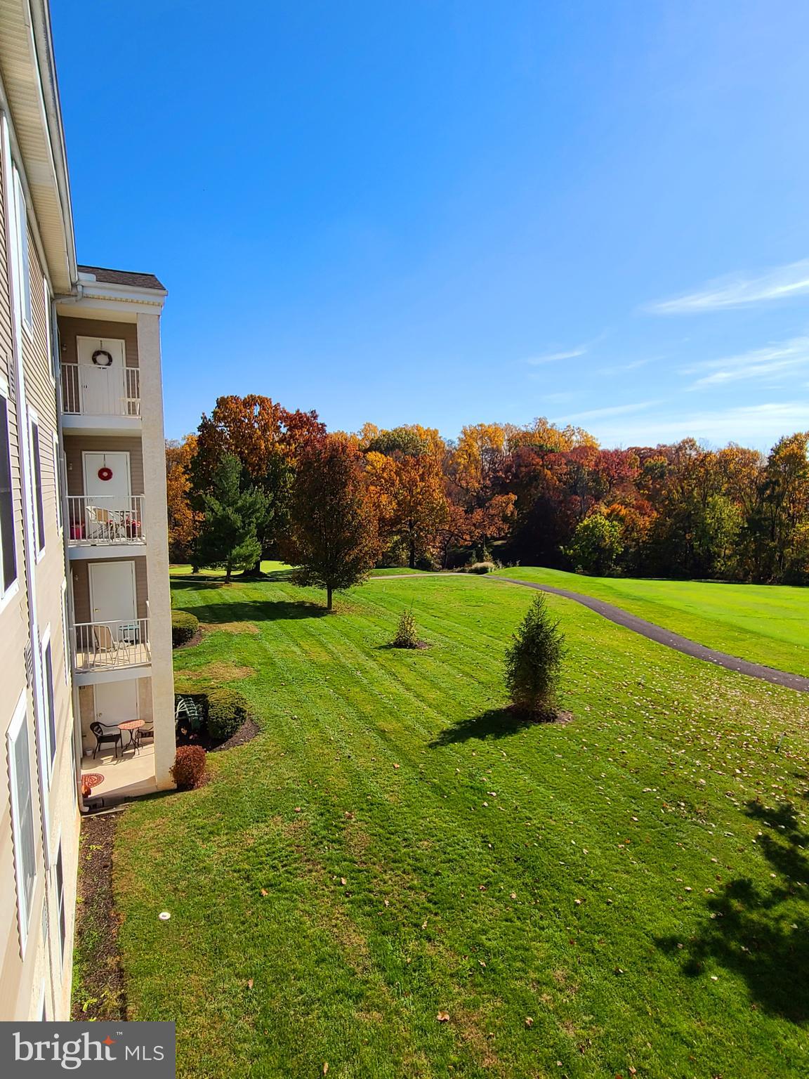 130 Brandon Road Norristown, PA 19403 - Photo 21 of 31 Golf Course View