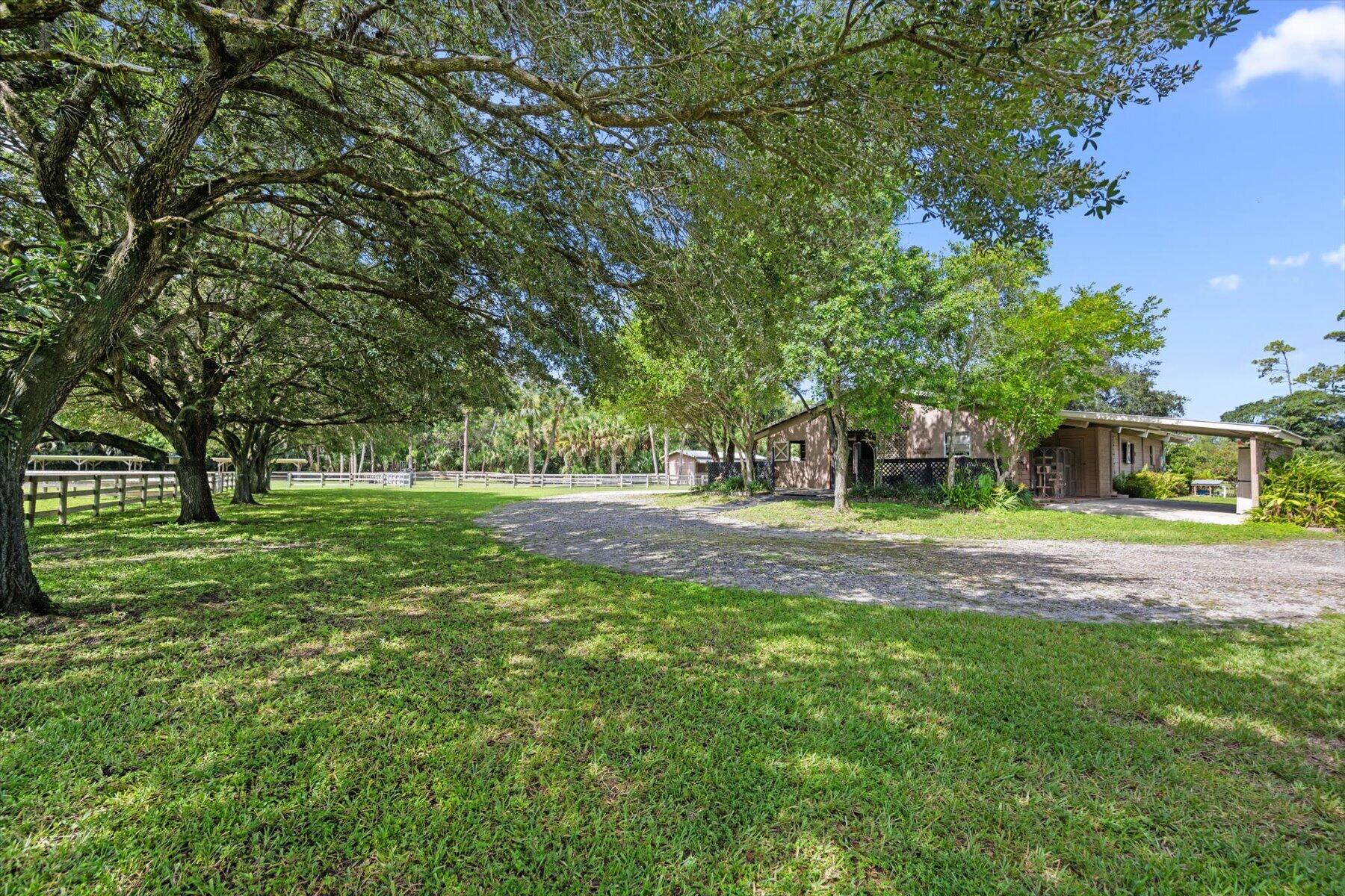 2454-2376 E Road Loxahatchee, FL 33470 - Photo 20 of 51 050-DSC_5648