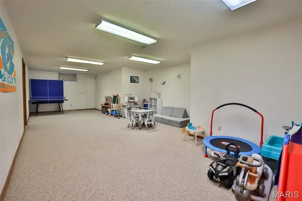 $345,000 | 12 Cottonwood Glen Drive, Glen Carbon, IL 62034