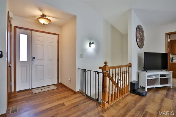 $345,000 | 12 Cottonwood Glen Drive, Glen Carbon, IL 62034