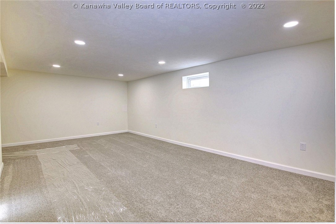 3386 Charleston Road Poca, WV 25159 - Photo 34 of 40 Gallery Image 34