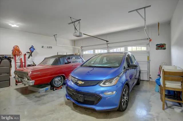 $466,000 | 281 Toms Lane, Greencastle, PA 17225