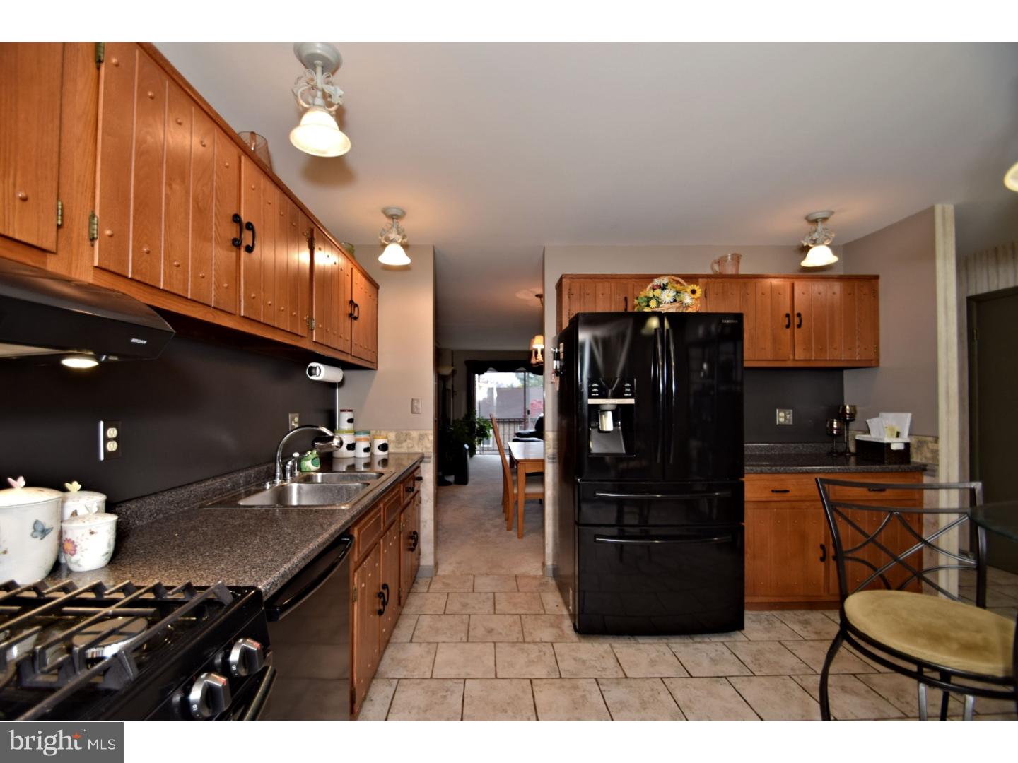 132 Merion Lane Reading, PA 19607 - Photo 7 of 21 Gallery Image 7