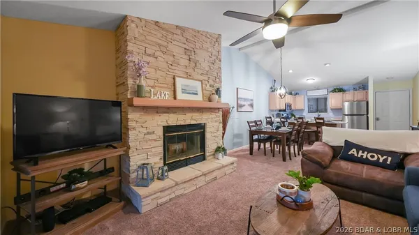 $390,000 | 611 Lazy Days Road, Unit V9, Osage Beach, MO 65065