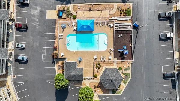 $390,000 | 611 Lazy Days Road, Unit V9, Osage Beach, MO 65065