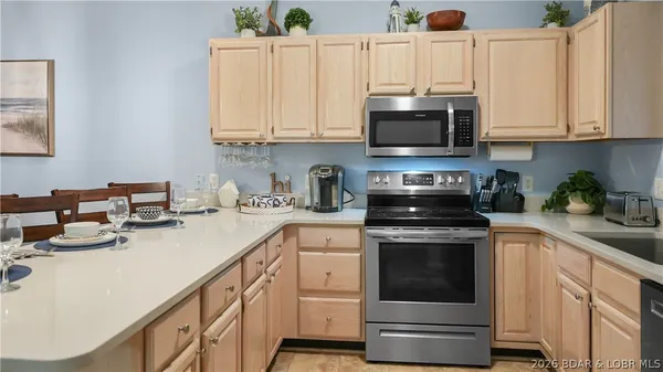 $390,000 | 611 Lazy Days Road, Unit V9, Osage Beach, MO 65065