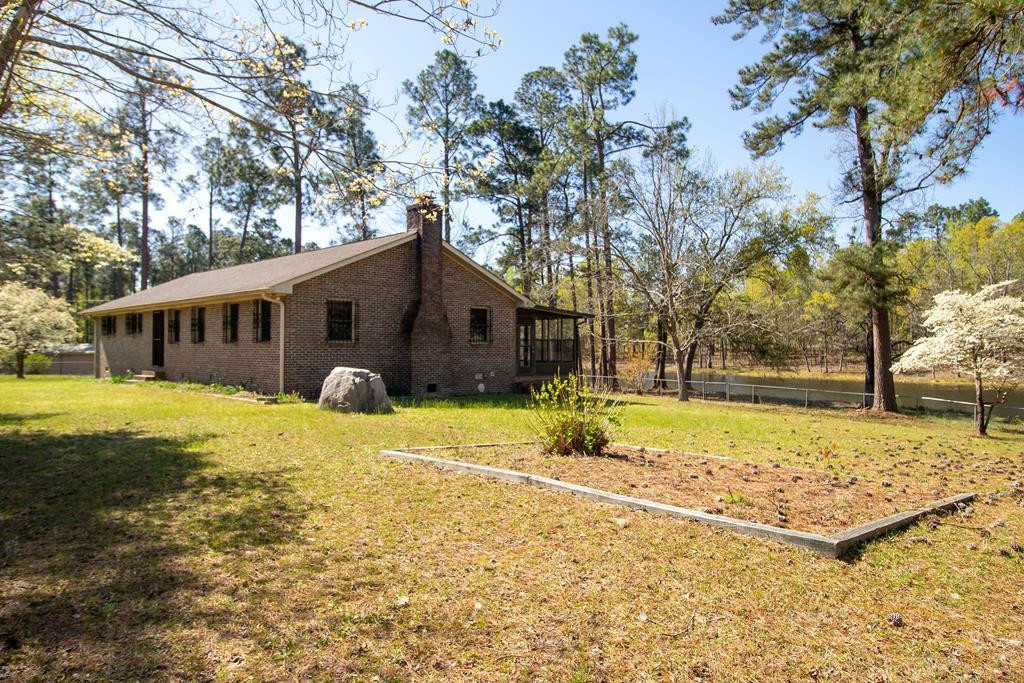2115 Poplar Road Barnwell, SC 29812 - Photo 1 of 41