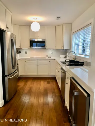 $475,000 | 127 North B N Deer Hill Village Lane, La Follette, TN 37766