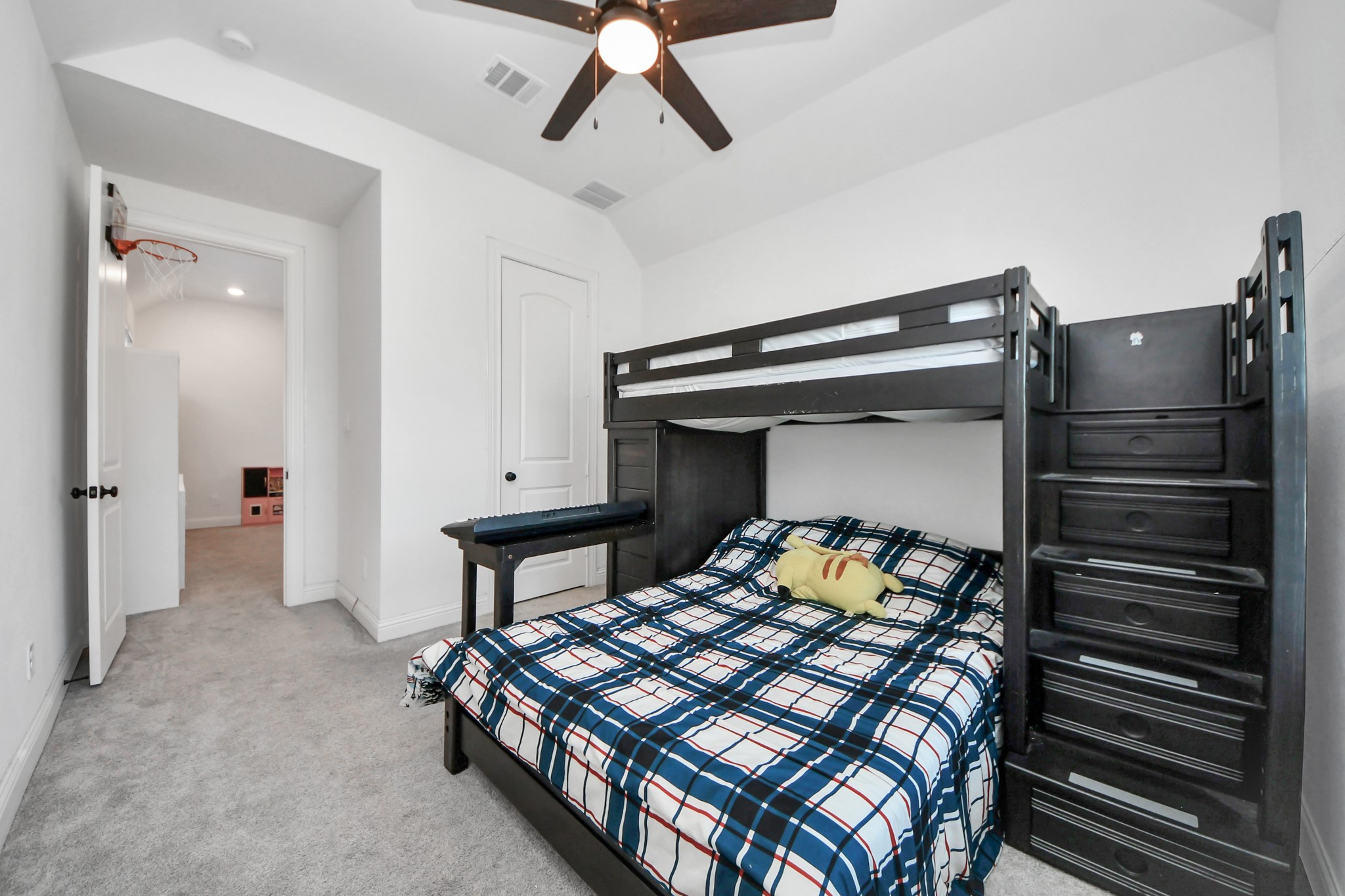 11914 Parsifal Creek Road Humble, TX 77346 - Photo 11 of 39 Bedroom 2