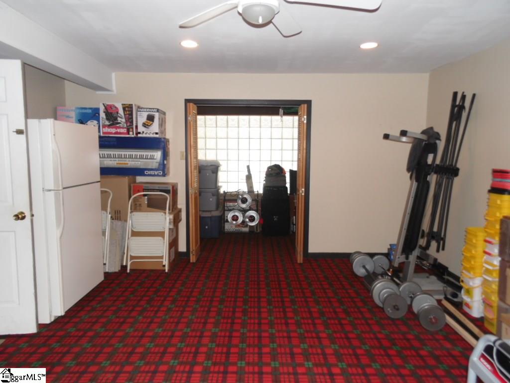 601 Tanyard Road Greenville, SC 29609 - Photo 16 of 32
