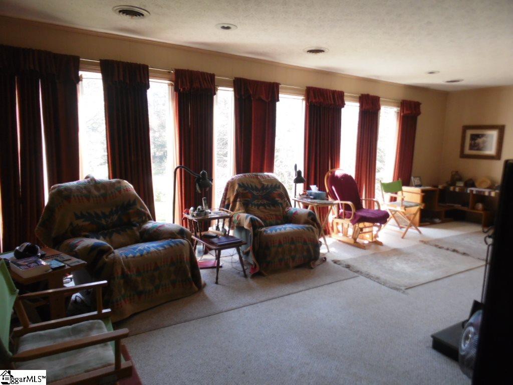 601 Tanyard Road Greenville, SC 29609 - Photo 17 of 32