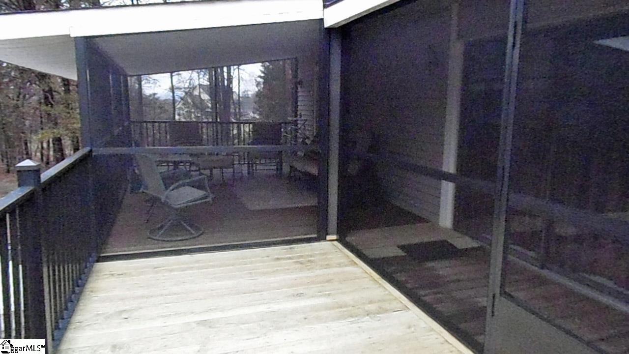 601 Tanyard Road Greenville, SC 29609 - Photo 3 of 32