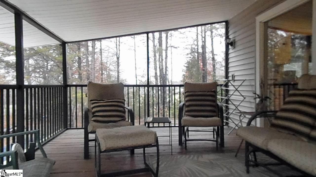 601 Tanyard Road Greenville, SC 29609 - Photo 6 of 32