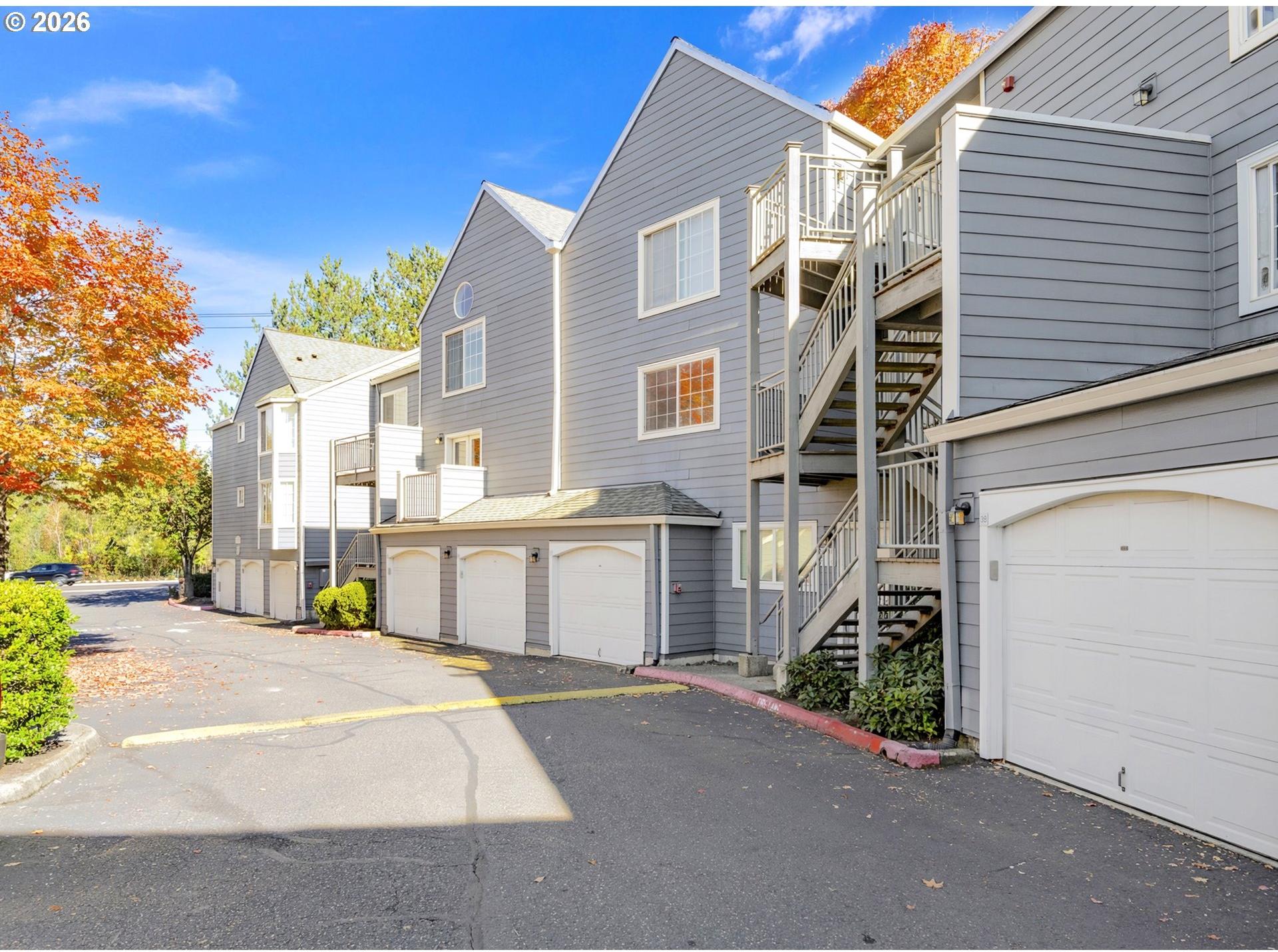 17516 Northwest Springville Road, Unit B7 Portland, OR 97229 - Photo 31 of 35 Gallery Image 31