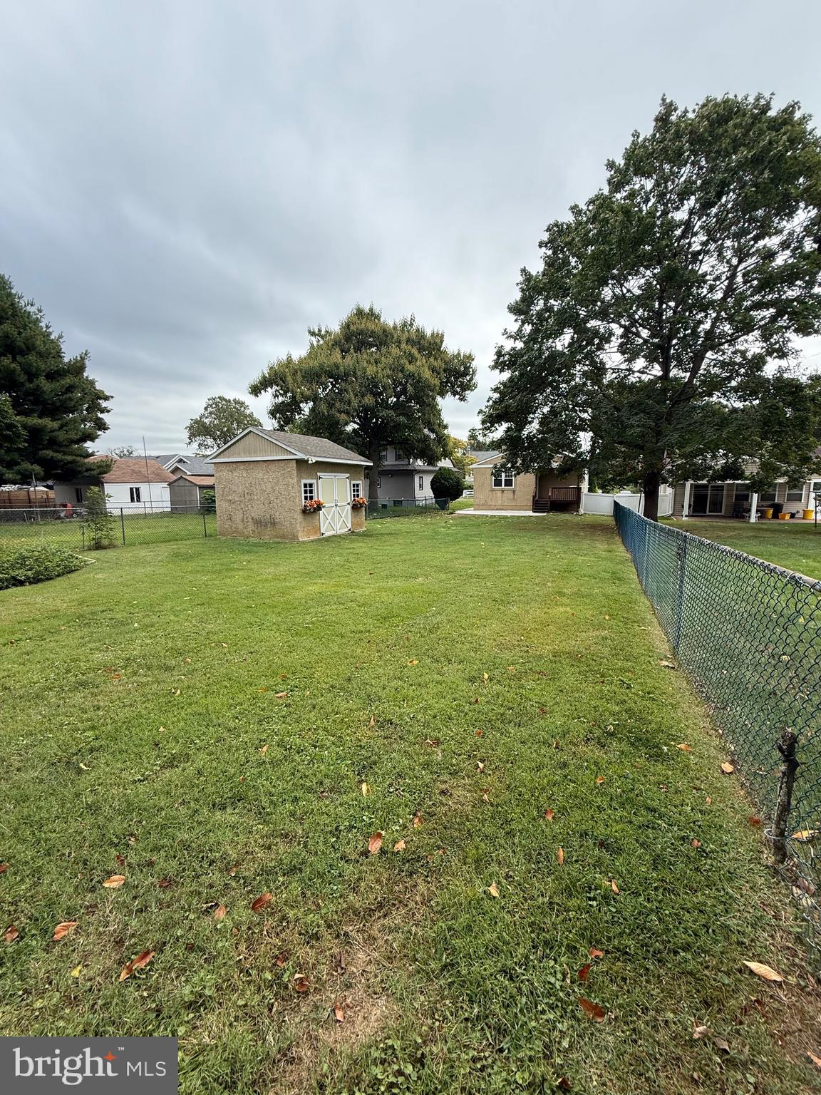 232 South Highland Road Springfield, PA 19064 - Photo 11 of 58 fenced in beautiful yard