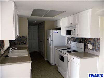 9926 Oak Trail Road Fort Wayne, IN 46825 - Photo 4 of 9