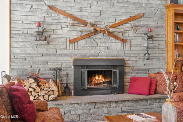 $795,000 | 54 Hillcrest Drive, Berne, NY 12059