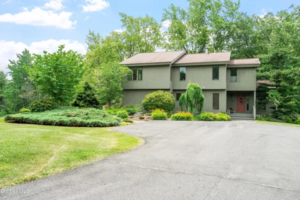$795,000 | 54 Hillcrest Drive, Berne, NY 12059