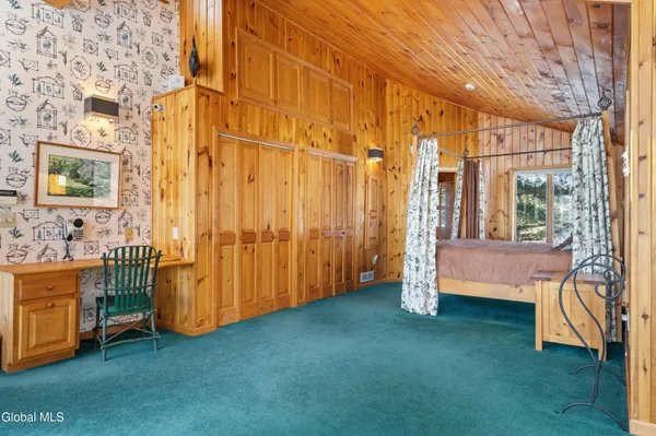 $795,000 | 54 Hillcrest Drive, Berne, NY 12059