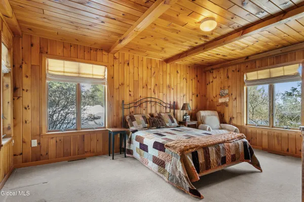 $795,000 | 54 Hillcrest Drive, Berne, NY 12059