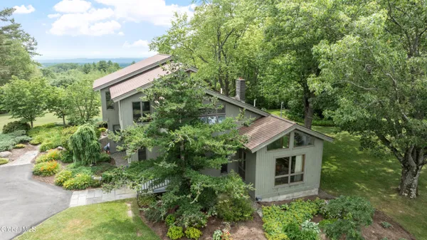$795,000 | 54 Hillcrest Drive, Berne, NY 12059
