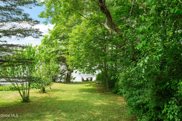 $795,000 | 54 Hillcrest Drive, Berne, NY 12059