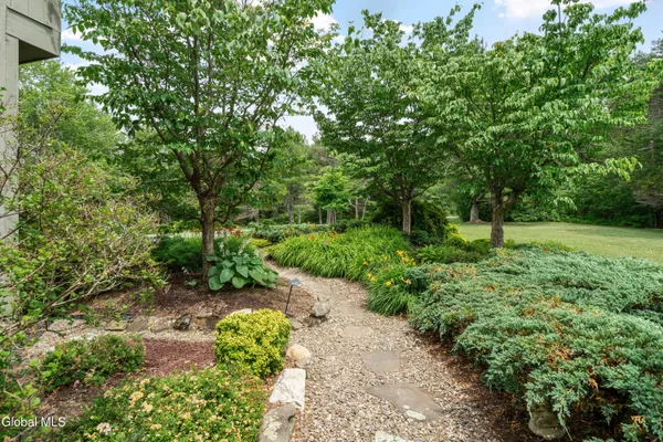 $795,000 | 54 Hillcrest Drive, Berne, NY 12059