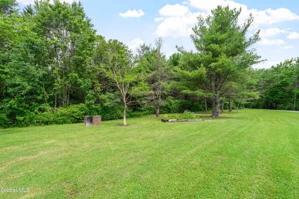 $795,000 | 54 Hillcrest Drive, Berne, NY 12059