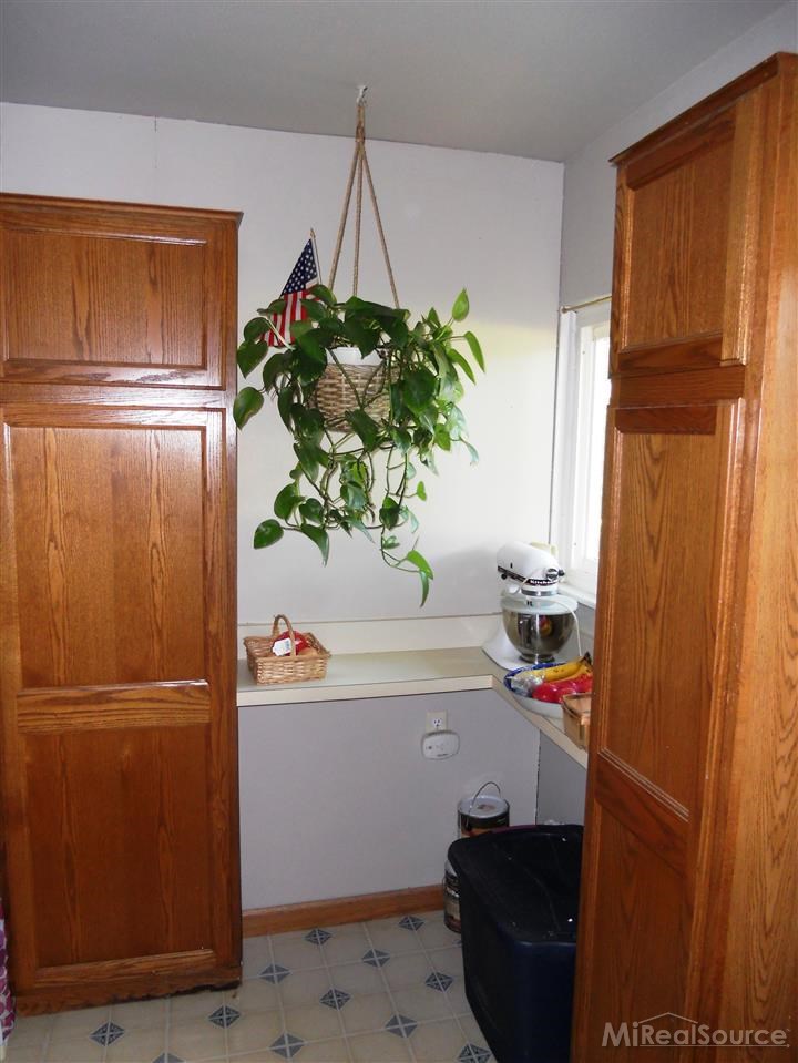 19360 31 Mile Road Ray, MI 48096 - Photo 17 of 30 31202223-16.JPG