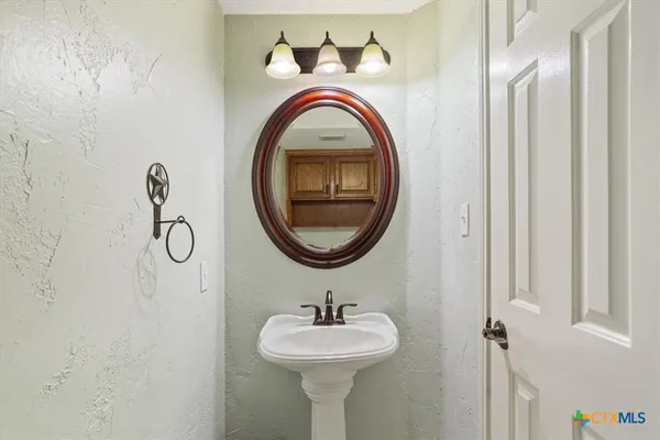 $1,214,999 | 8600 Five Wells Road, Rogers, TX 76569